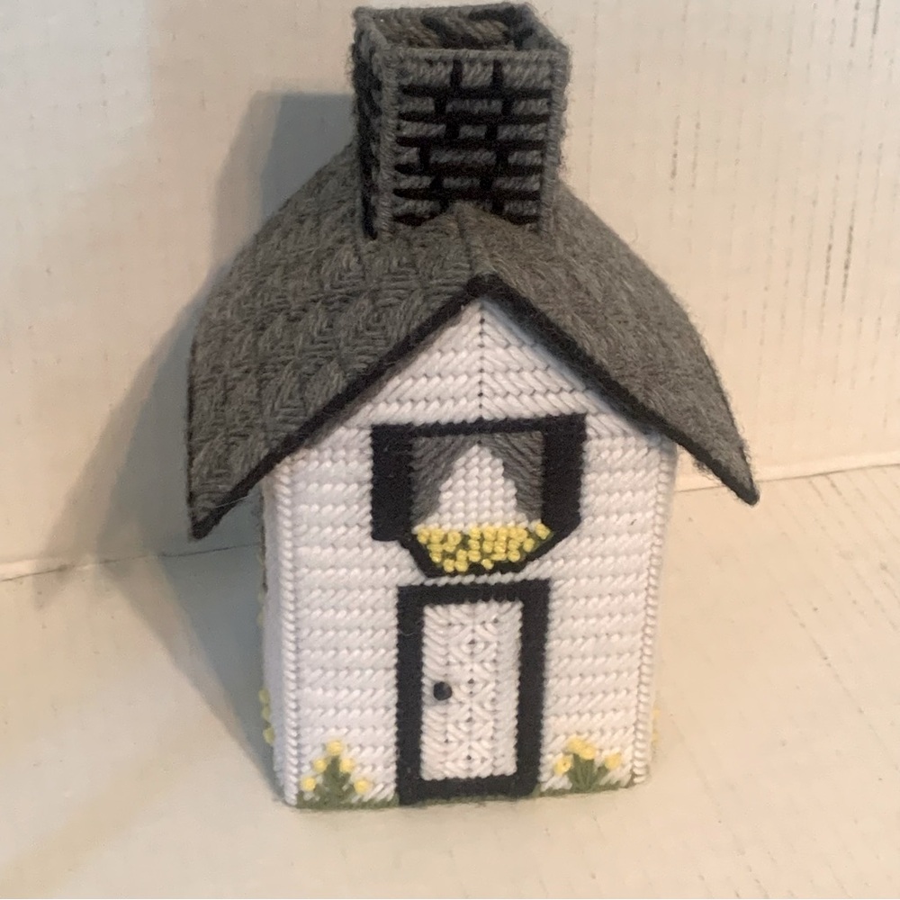 Vintage Cottage Core Needlepoint Plastic Canvas  House Tissue Box Cover Granny